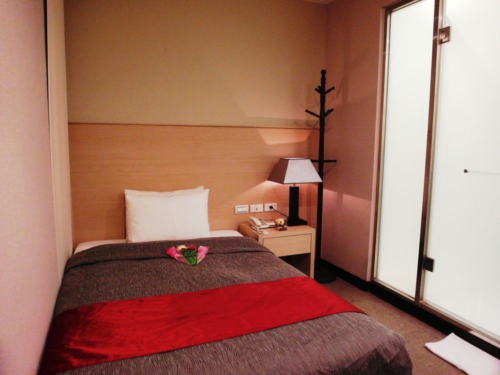 Royal Hotel Đài Bắc Ngoại thất bức ảnh